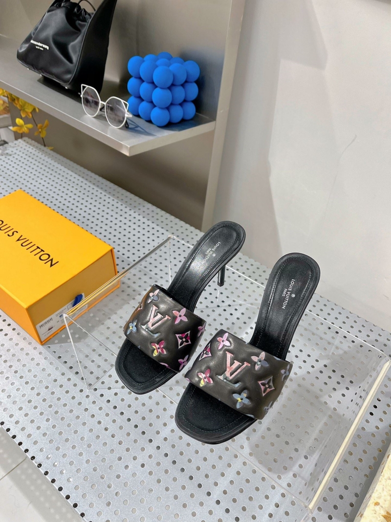 Louis Vuitton Slippers